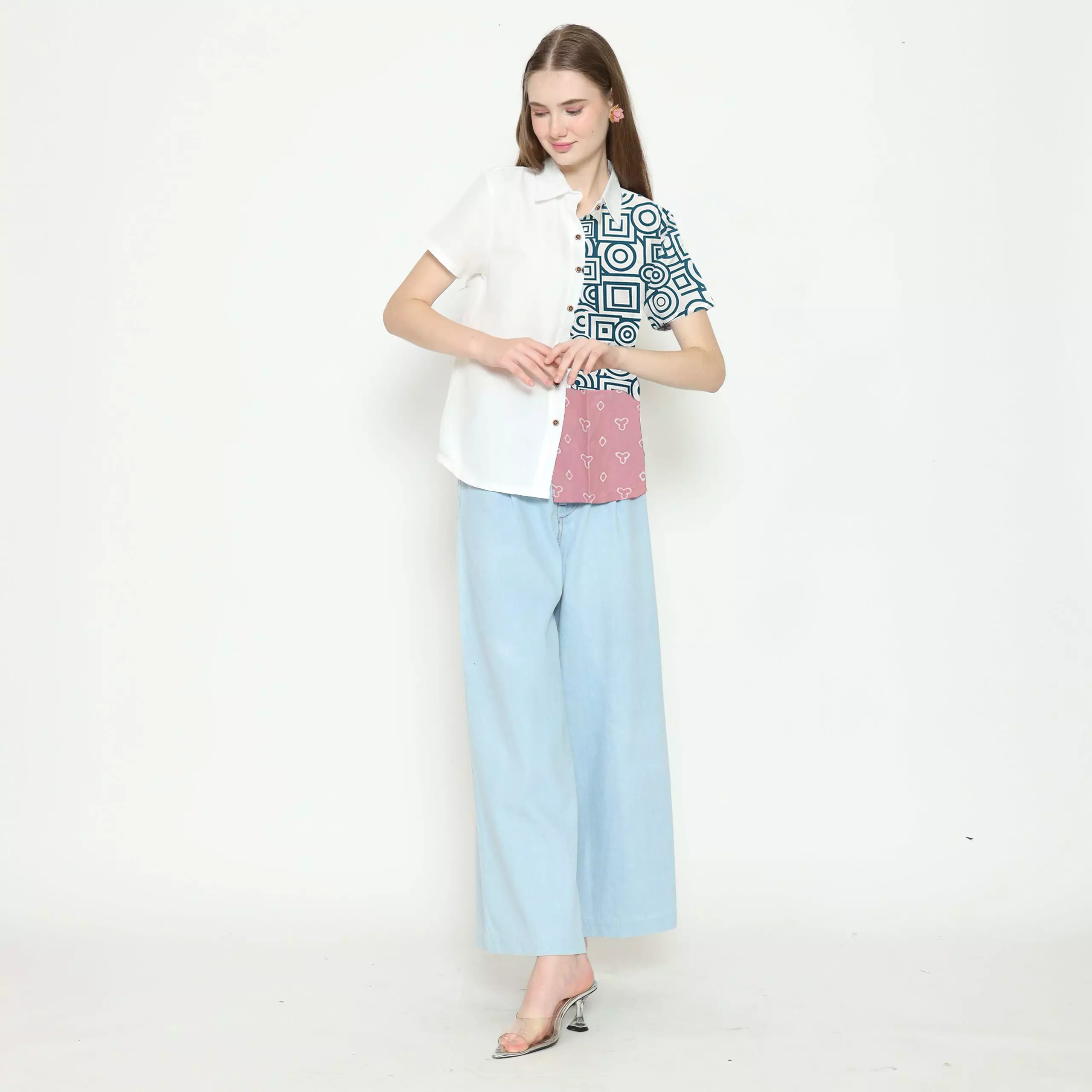 Blouse Batik Wanita - Bhatara Batik Agnes - Atasan Batik Modern Lengan Pendek