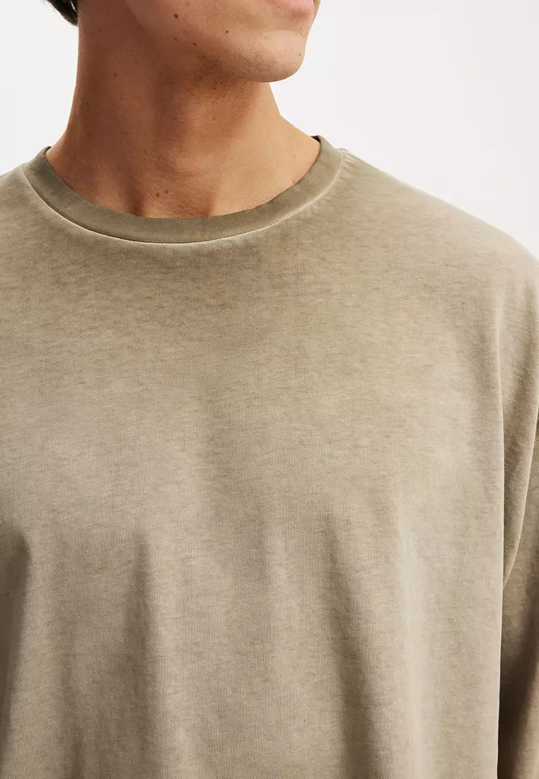 Buy Cotton On Relaxed Fit Y2K Long Sleeve Tee 2025 Online ZALORA