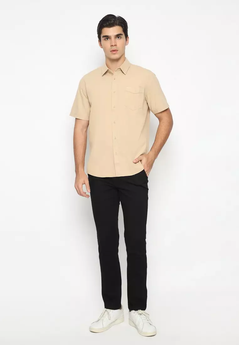 POLICE Kemeja Polos Cotton Khaky Muda Regular Fit Pria