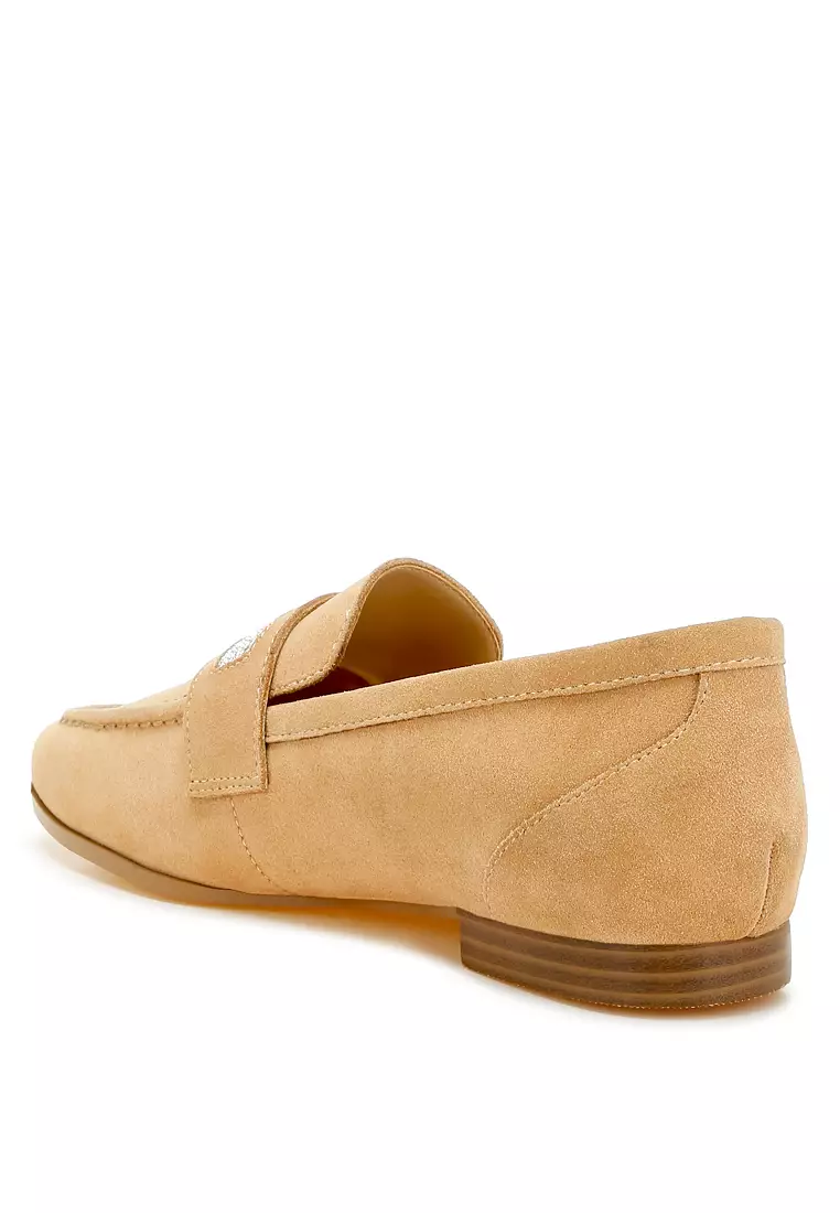 Sepatu Loafer Tali Penny Berlian Imitasi Warna Beige
