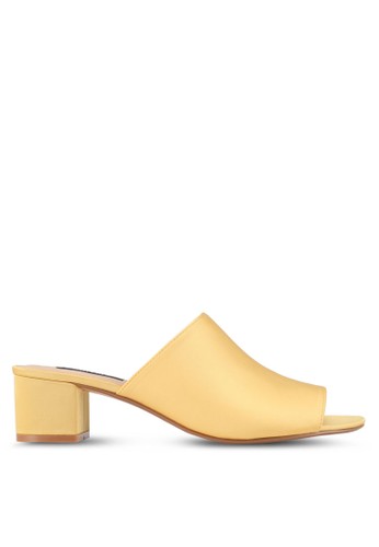 Jual ZALORA Low Chunky Slip On Heels Original  ZALORA 