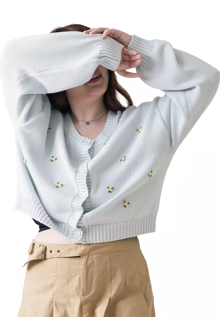 Chunky Knit Cardigan With Flower Patches