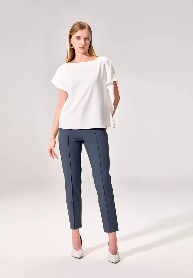 白色不對稱連肩袖上著