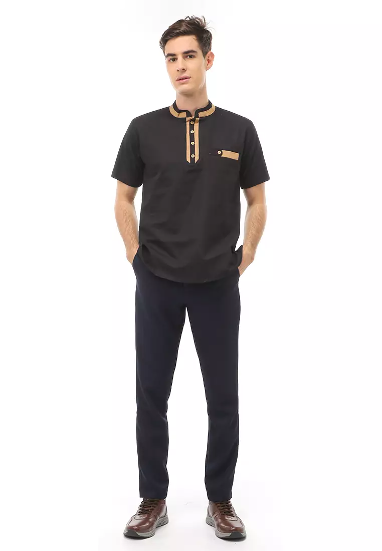 Dwan Atasan Formal Pria Kemeja Koko Motif List Kancing Short Sleeve Material Cotton ORIGINAL - Black