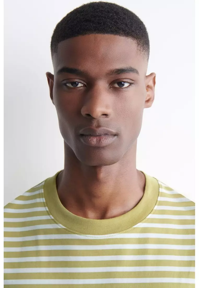 RELAXED LIGHTWEIGHT COTTON T-SHIRT