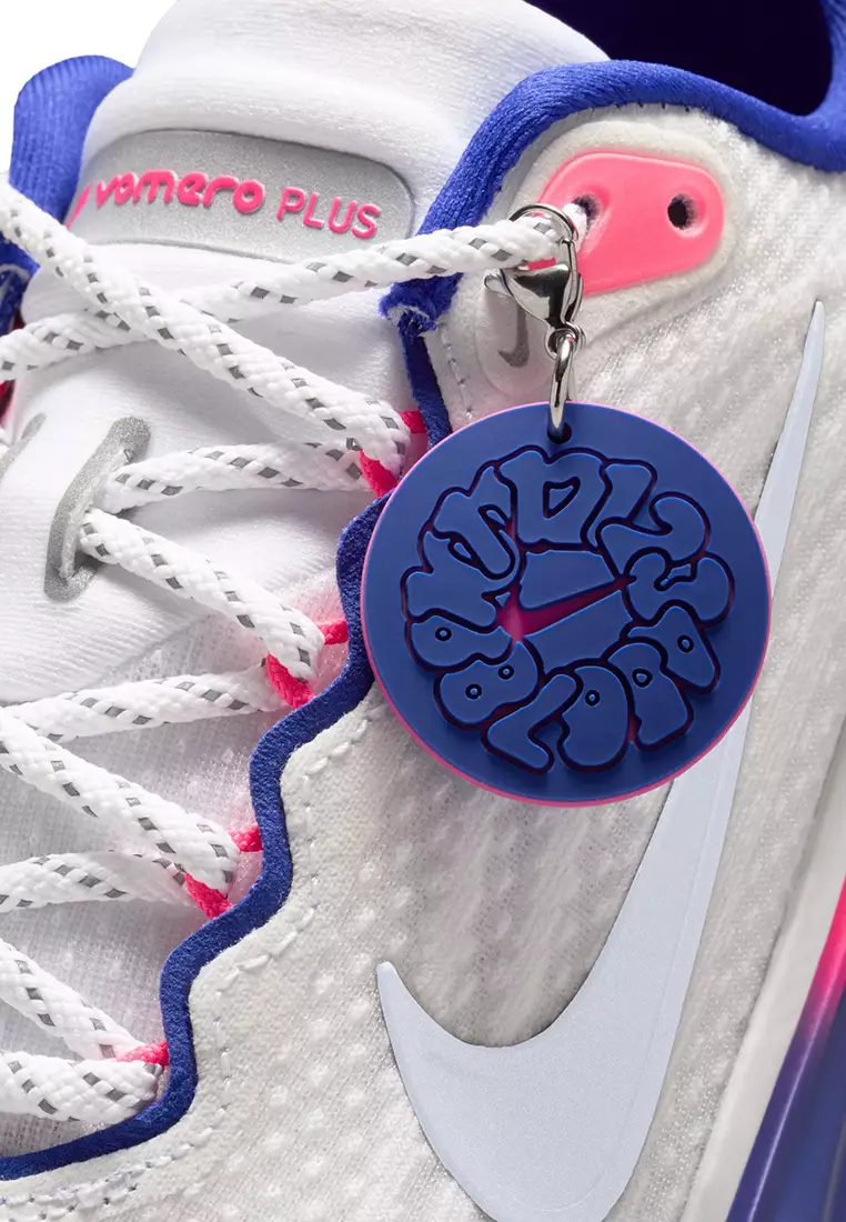 Nike Vomero Plus Se