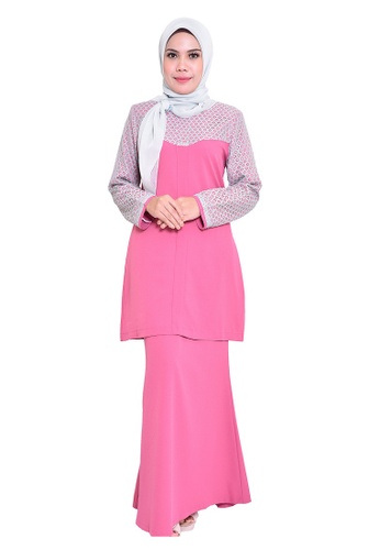 Gulatis Baju Kurung Adora from AALIA in Pink