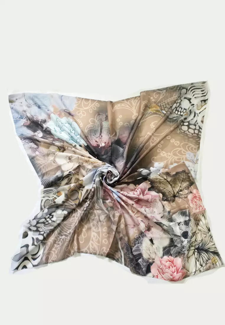 Rozanna Series Signature Square Voile Scarf Hijab Wanita Premium Segi Empat Smokey Brown
