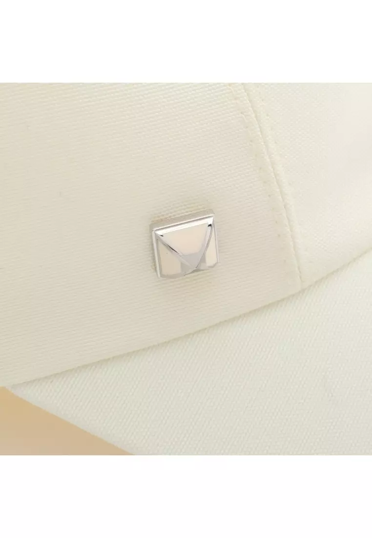 Pre-Loved Hermès Davis Pois Medor cap cotton ivory