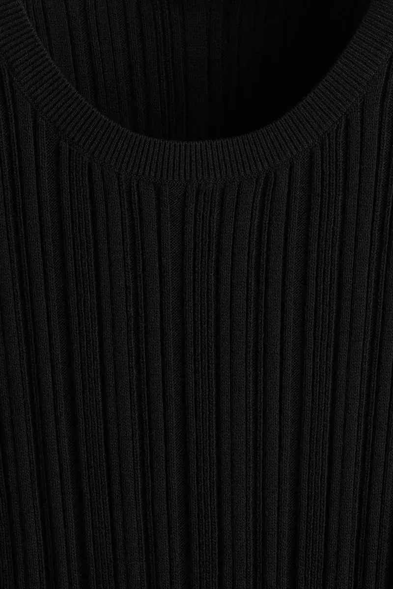 Slim Fit Ribbed vest top