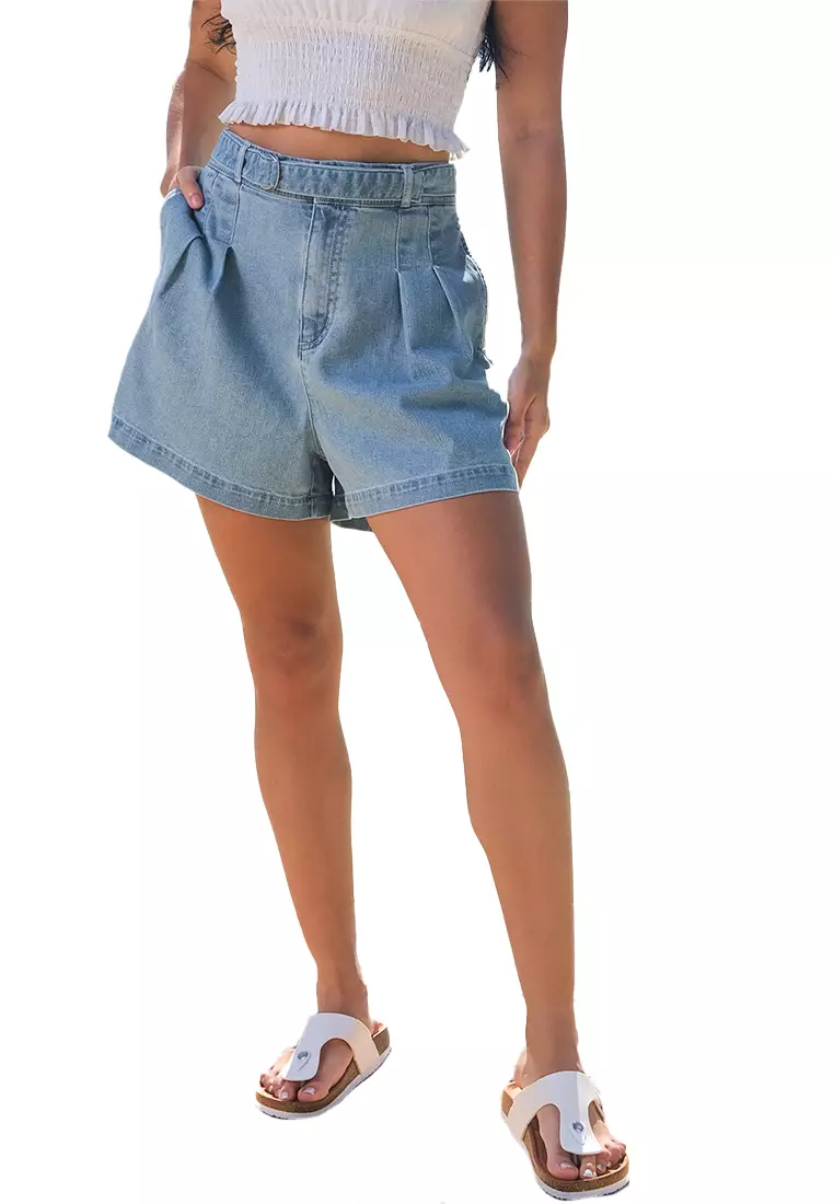 Highwaist Wide Leg Pleated Shorts With Belt