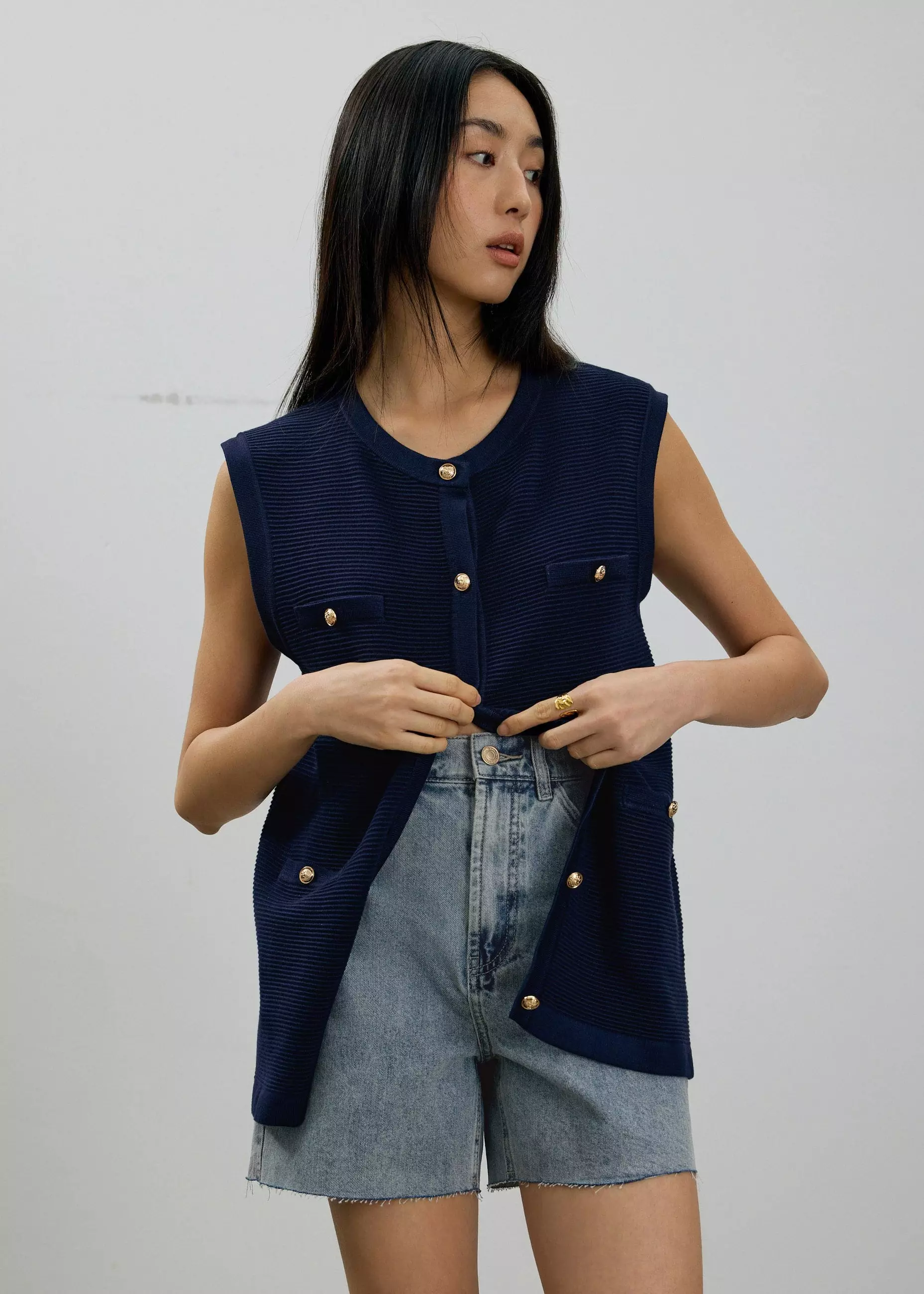 Celana Pendek Wanita - Sana High Waist Fray Denim Shorts