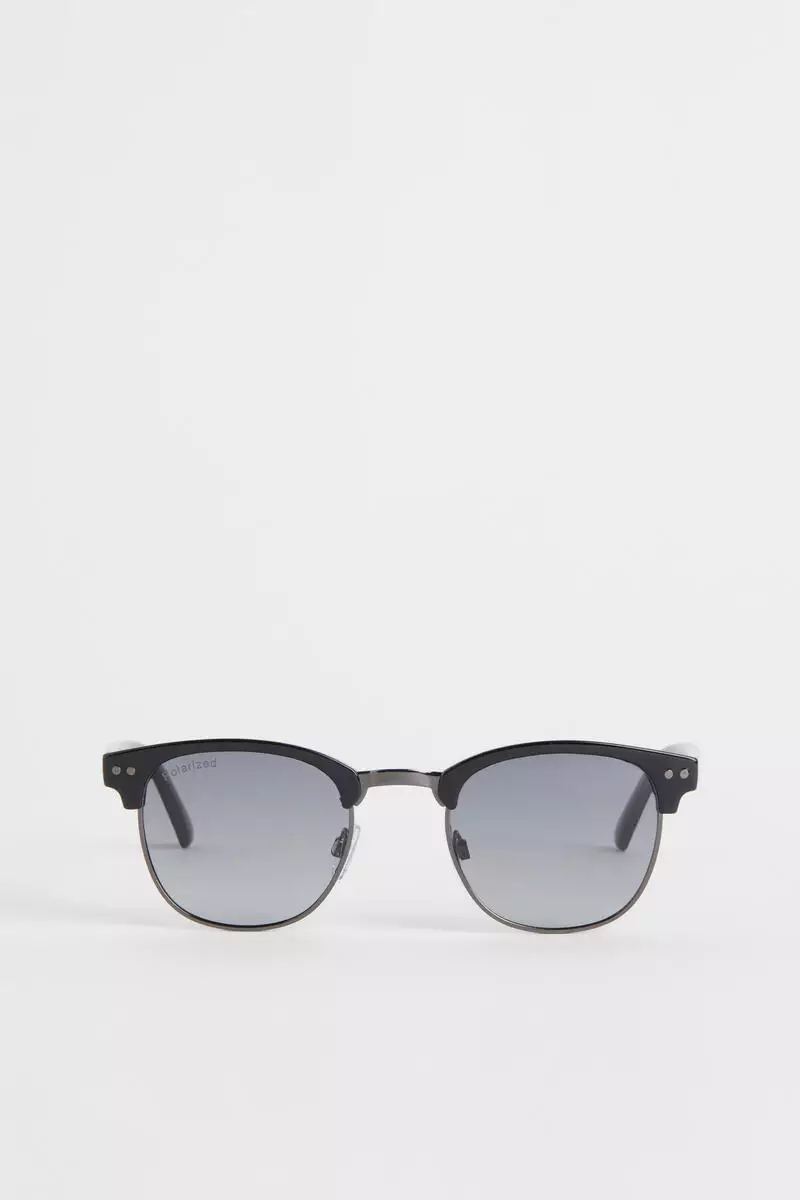 H&m store black sunglasses