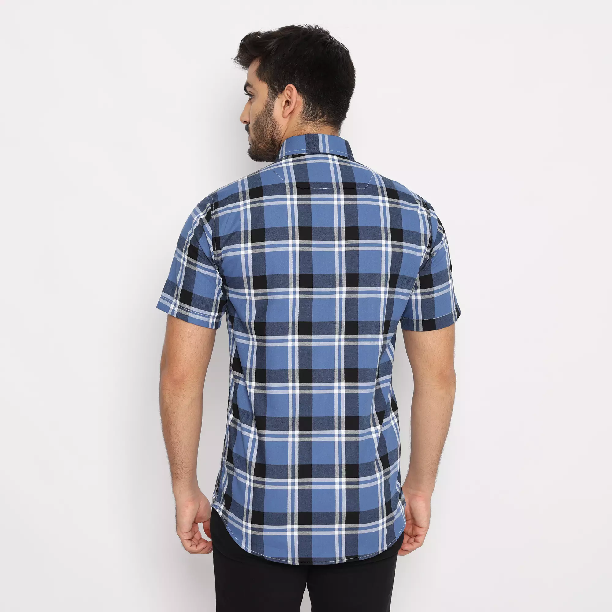 Simple Perfect Kemeja Pria Lengan Pendek Exclusive Premium Motif Kotak 2266 Bue