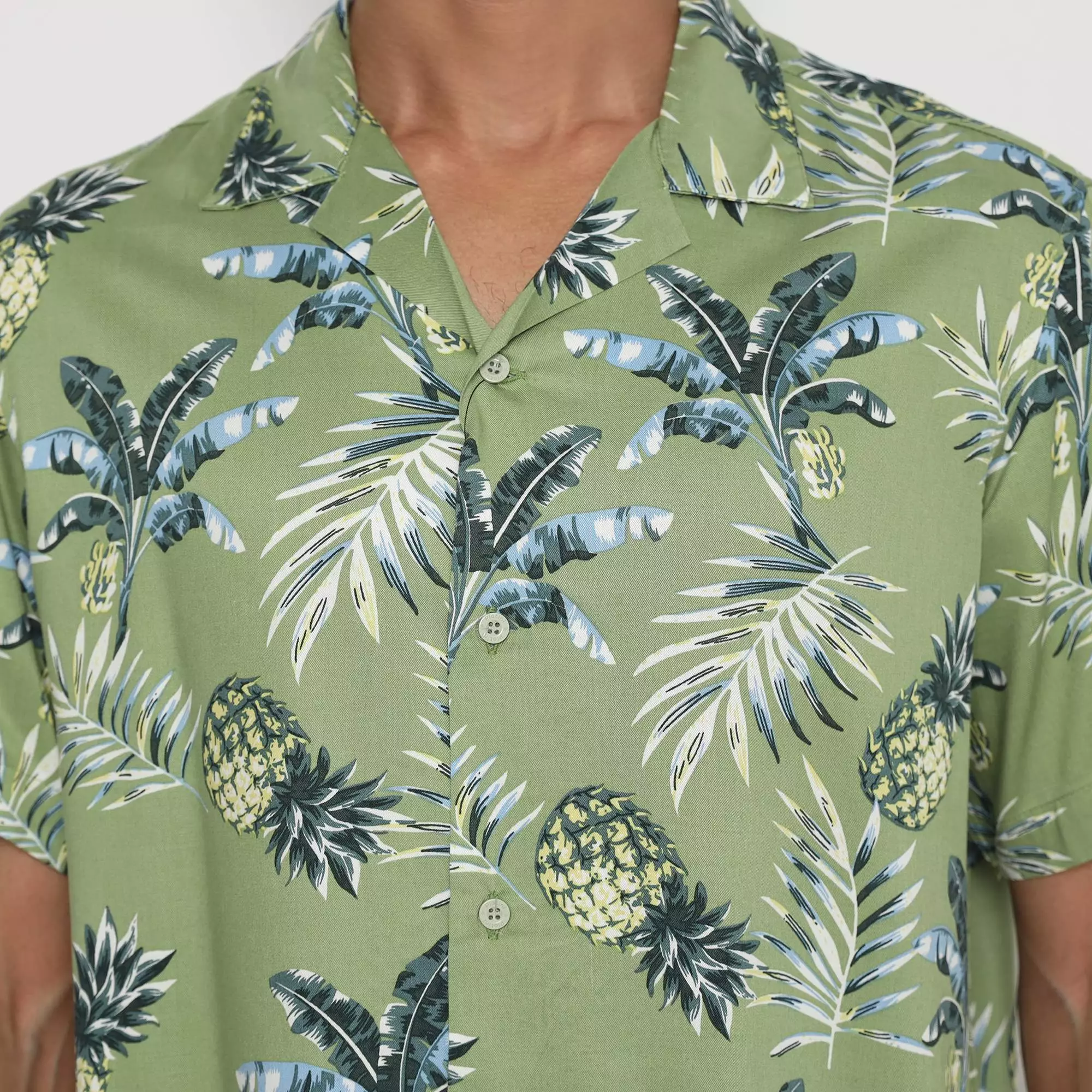 Platini Kemeja Motif Pria Lengan Pendek Katun Hijau 73458