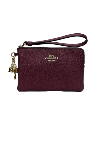 COACH Coach Boxed Corner Zip Wristlet Black Cherry CF547 | ZALORA  Philippines