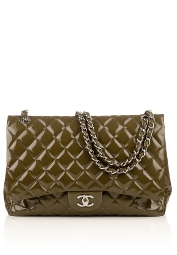 CHANEL green Pre-loved Olive Patent Quilted Classic Maxi Flap Bag 70309ACC429DC4GS_1
