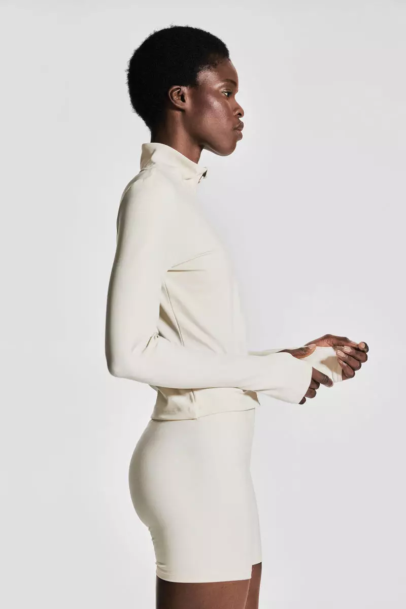 Zip-through sports jacket with SoftMove™