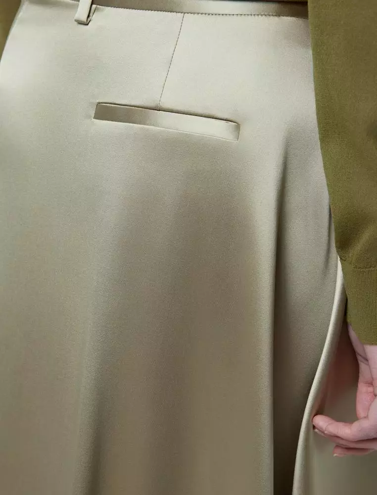 时尚潮流超长款腰裙