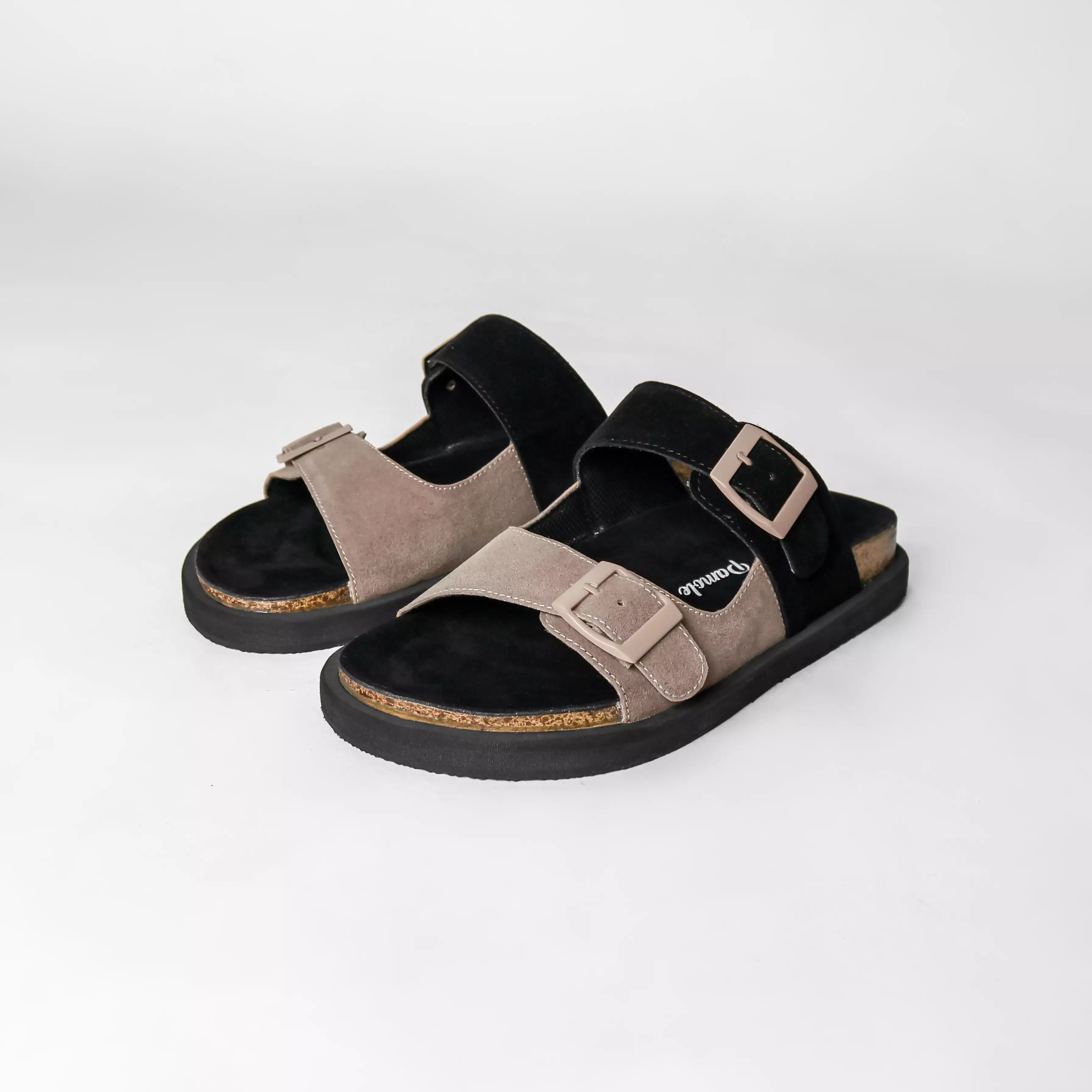 Pamole - Sandal Wanita Kekinian Sendal Wanita Sandal Flat Wanita - Izara Series - Hitam Cream