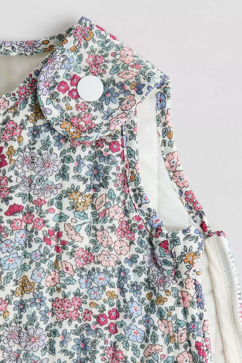 Patterned sleep bag