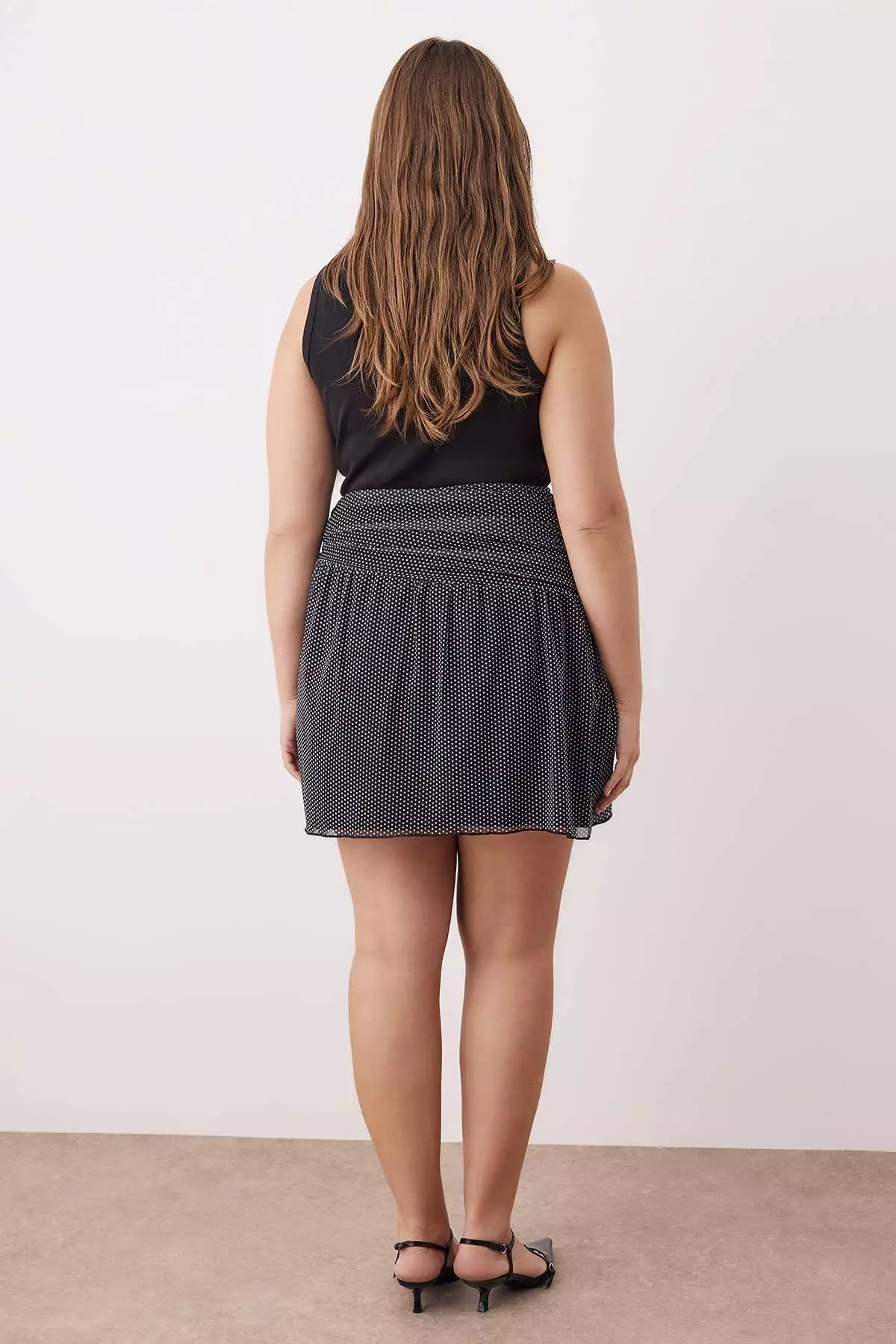 Black Polka Dot Patterned Pleated Waist Mini Tulle Knit Plus Size Skirt