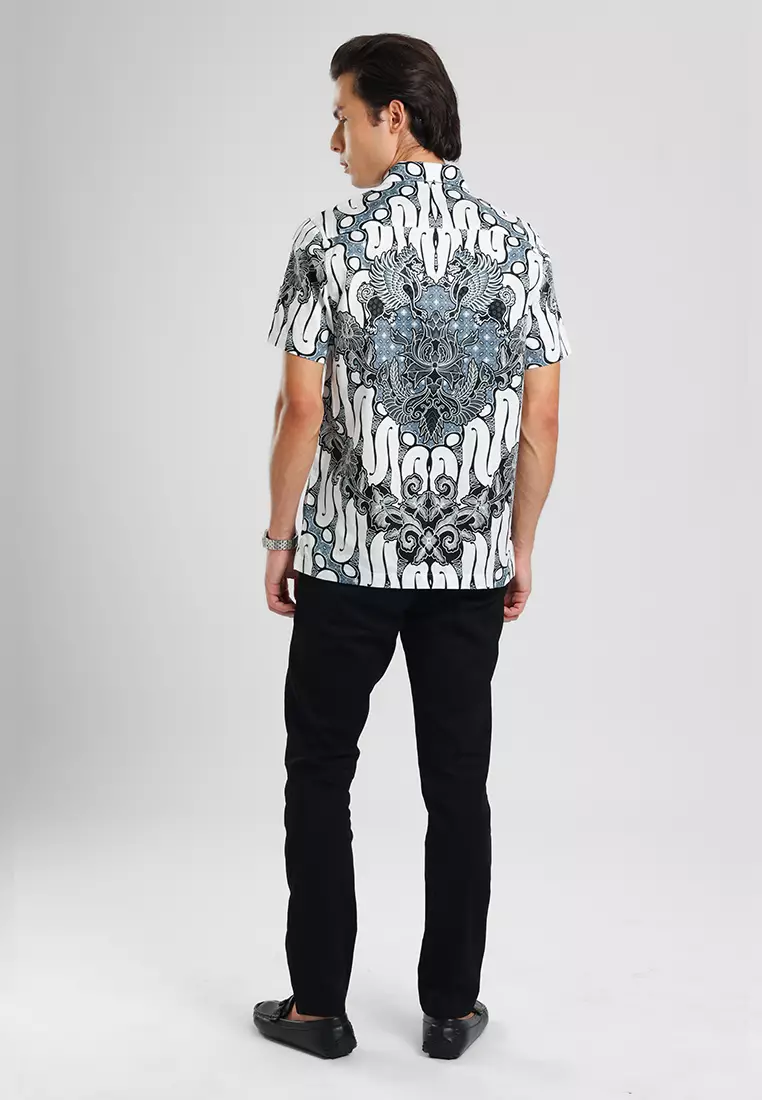 MANZONE - Kemeja Batik Lengan Pendek Pria Darajati 05 Modern Fit - White Warna White
