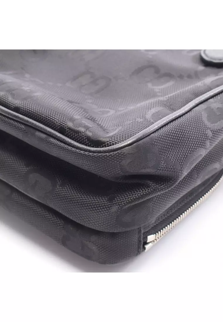 Pre-Loved Gucci Gucci Off The Grid gucci off The grid GG nylon Shoulder bag Nylon leather black 2WAY