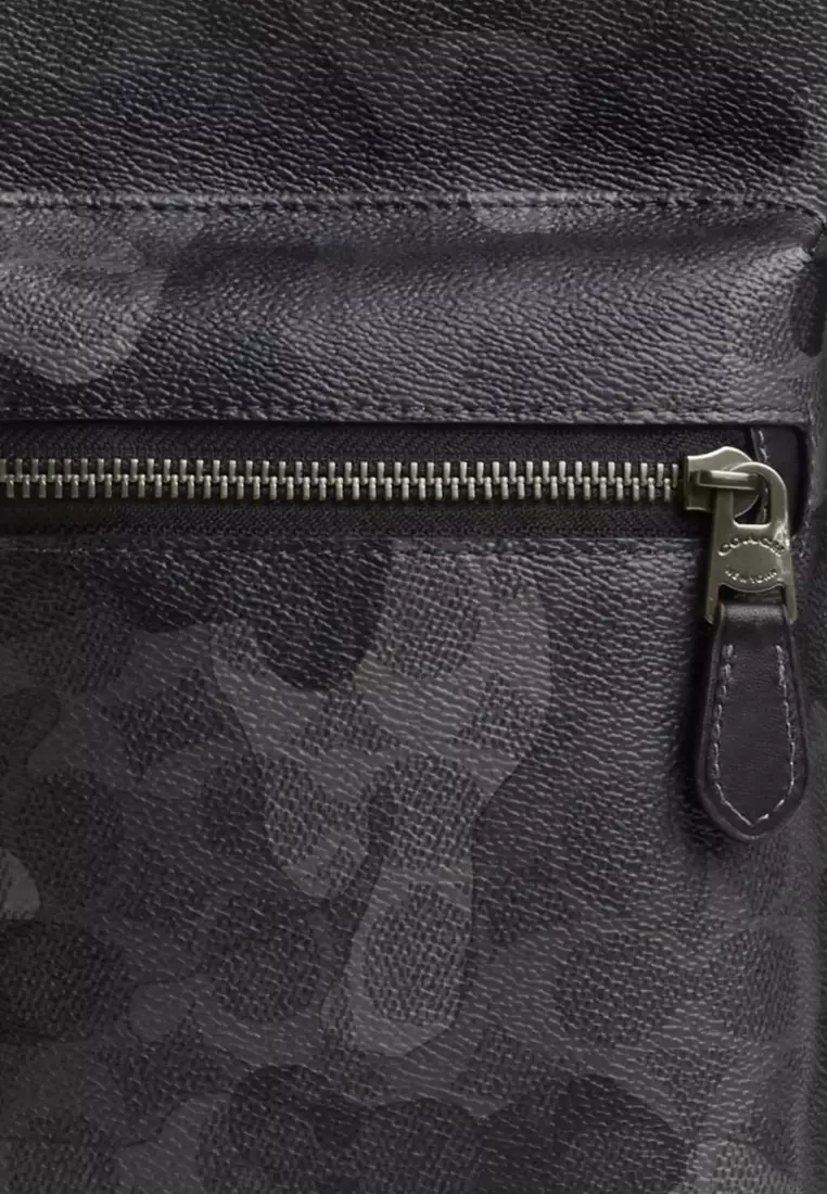 West Pack Bag In Signature Camo Print - Grey Multi CW312