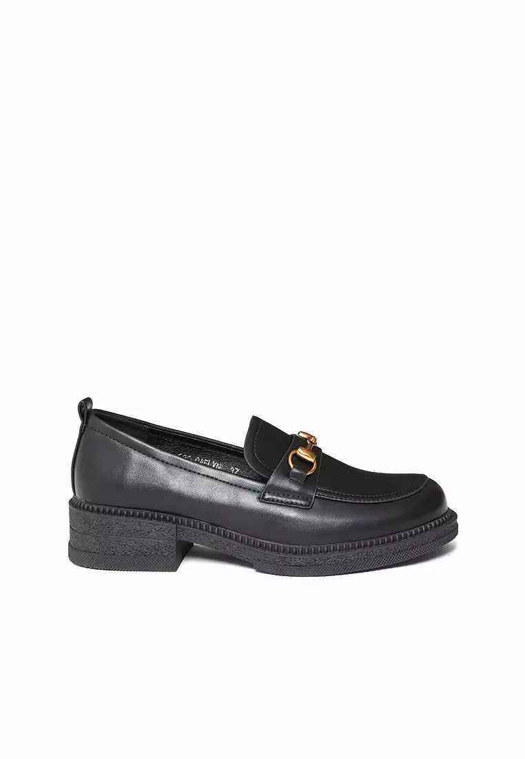 Discount on Cln  shoes - SKU: Caelyn Slip On Loafers