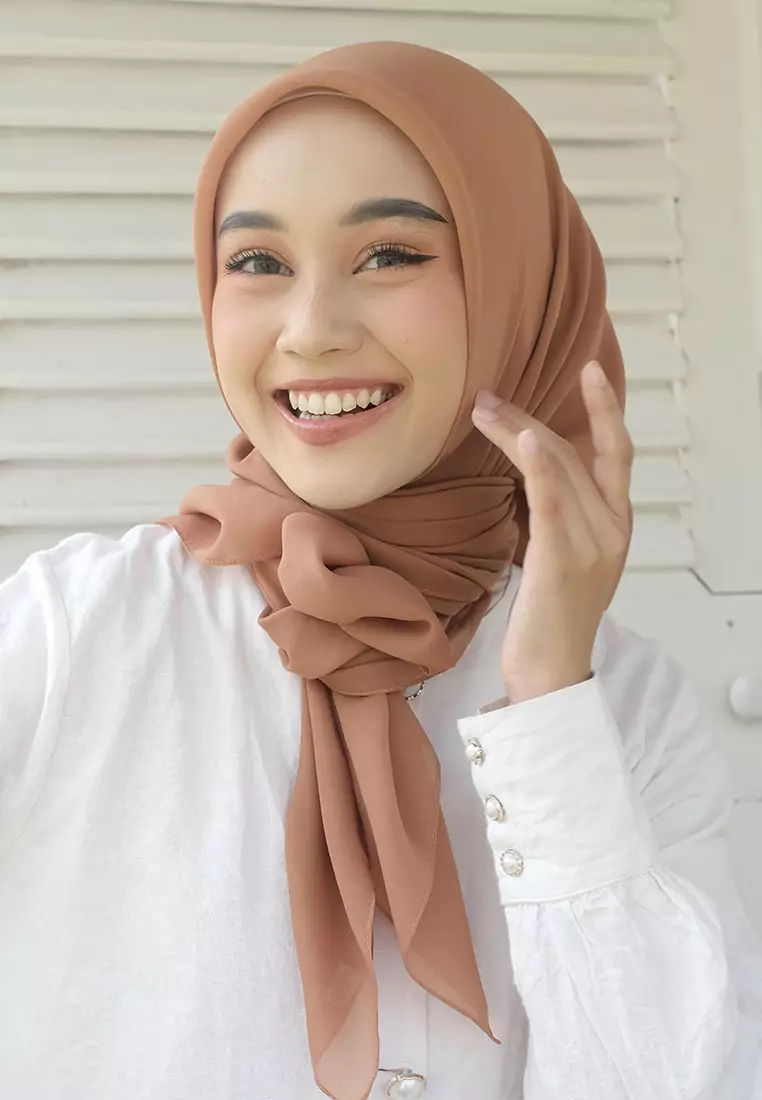 Polly Cotton (Hijab Segiempat Bella Square) Wheat