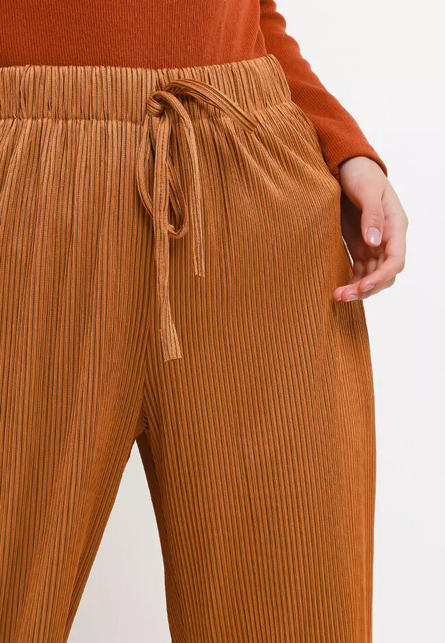 Lindy Straight Pants