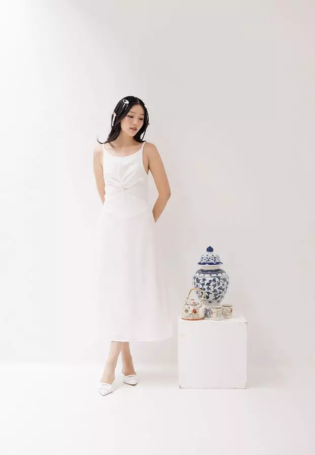 Twisted Front Halter Neck Dress in White