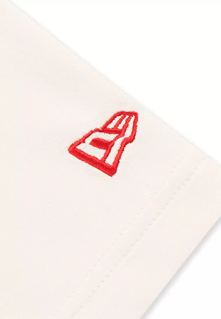 NE Chicago Bulls NBA Doodles Chrome White COOLERA Short Sleeve T-Shirt