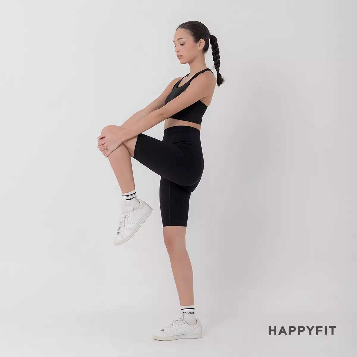 HAPPYFIT JISOO Biker Shorts - Celana Pendek Olahraga Wanita Black