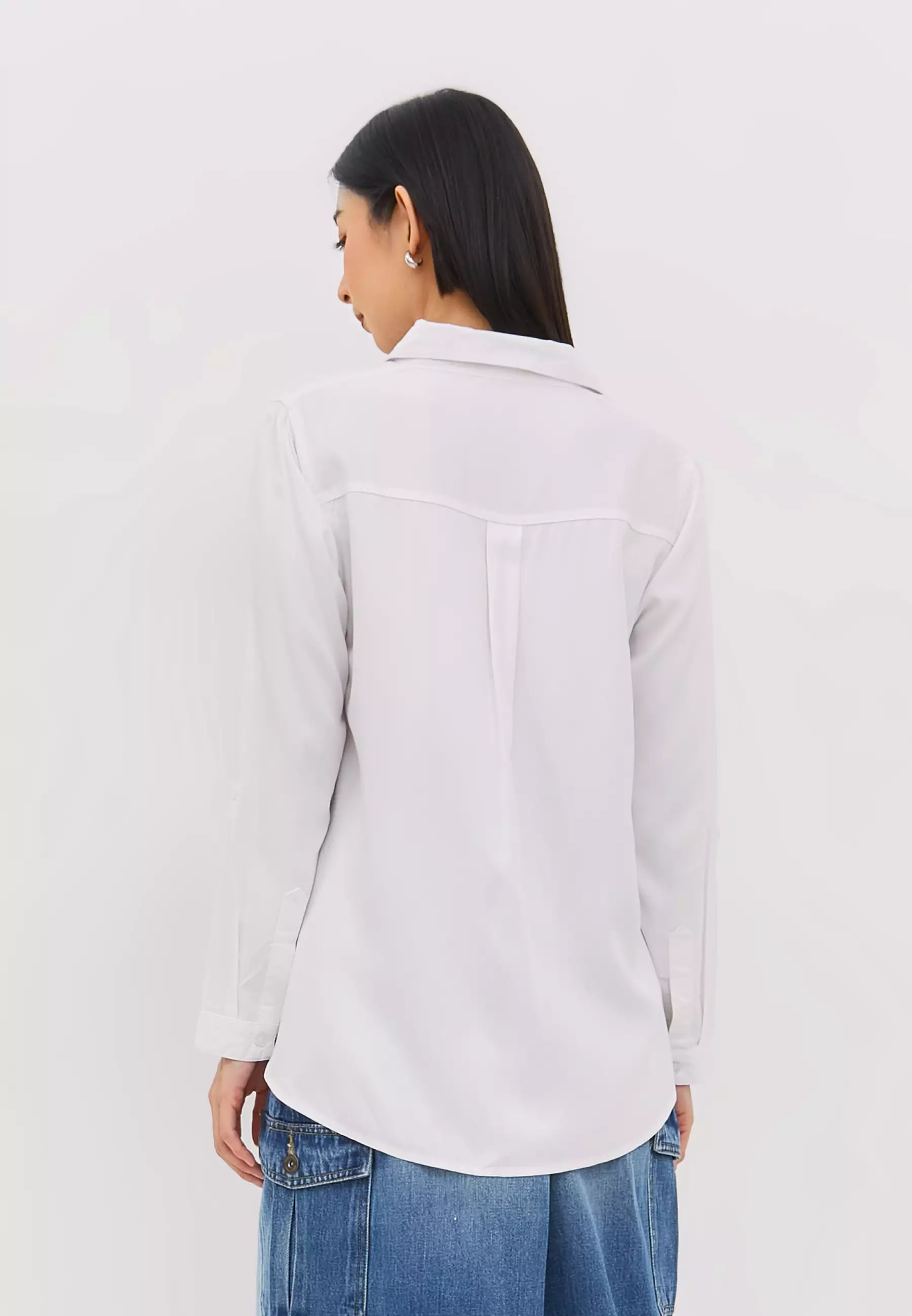 Nicole White Shirt (G.11616)