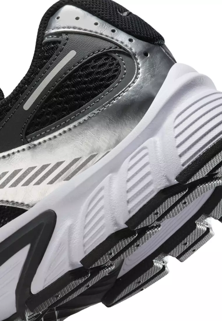 V5 RNR Shoes
