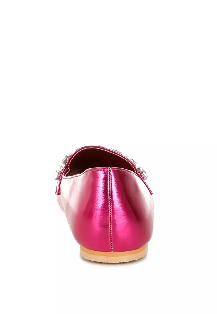 Sepatu Loafer Tali Berlian Metalik Warna Fuchsia