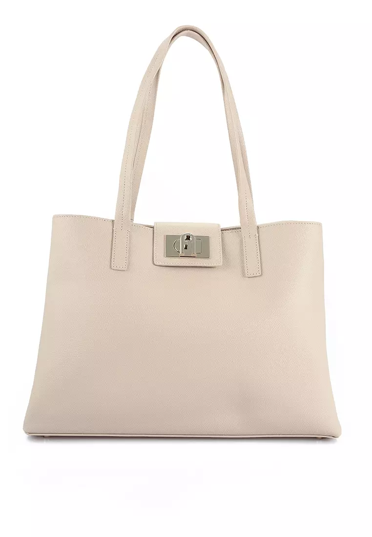 Furla tote store
