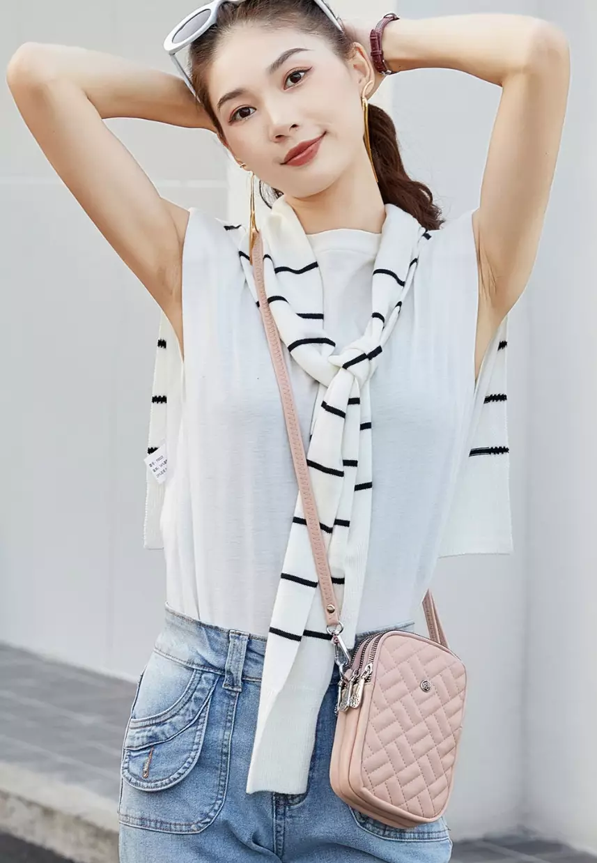 Women's Shoulder Sling Bag / Sling Purse - Pink