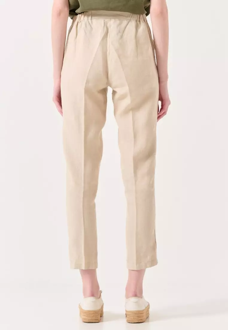 White linen store capri trousers