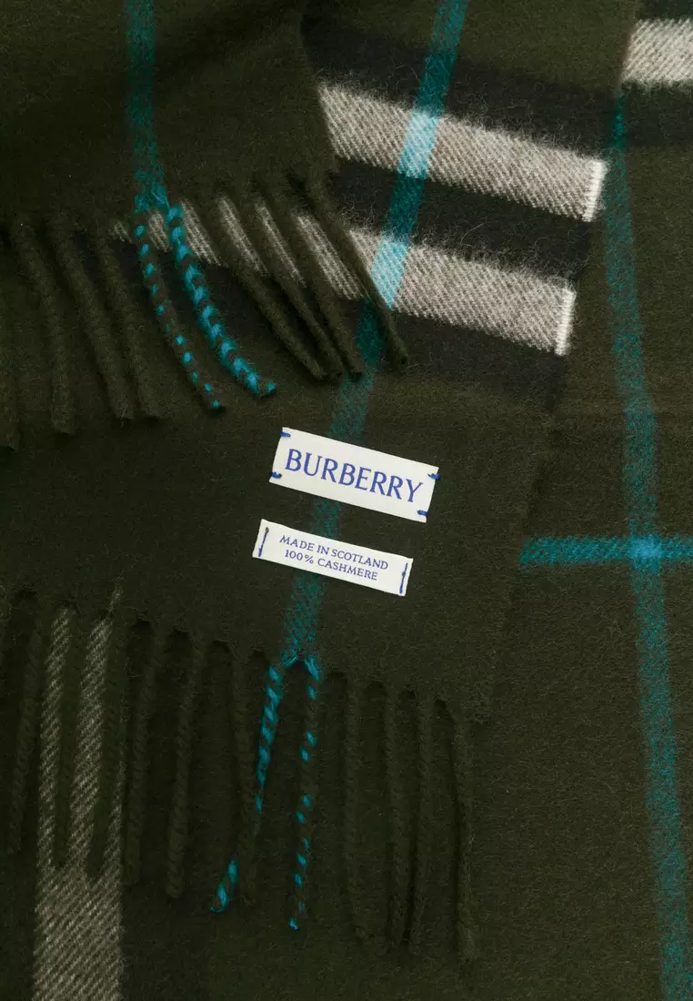 Buy BURBERRY Check Cashmere Scarf Scarf 2025 Online ZALORA