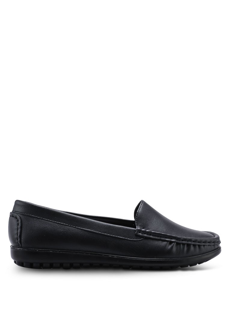 Round Toe Loafers
