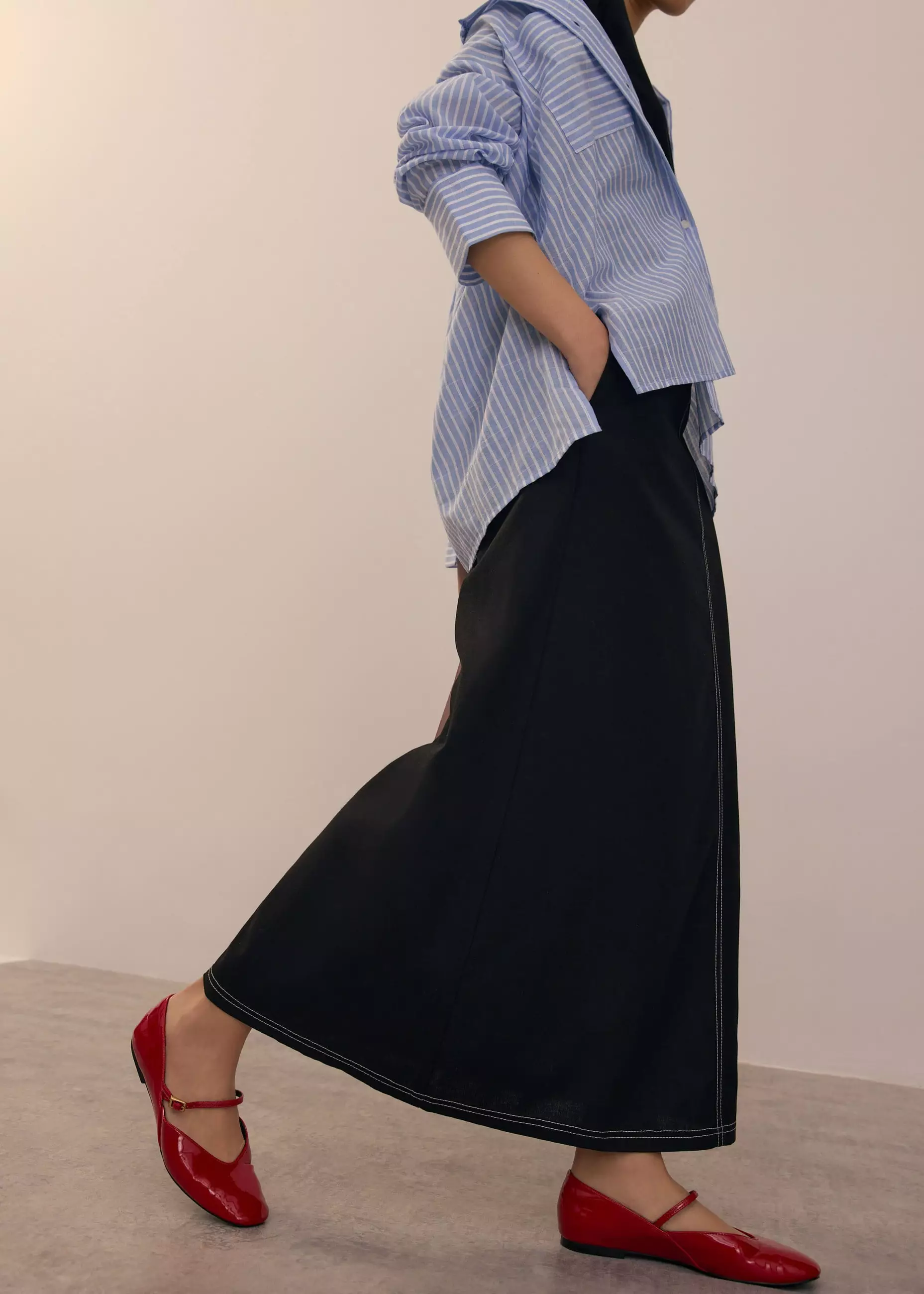 Rok Wanita - Elastic High Waist A-line Maxi Skirt
