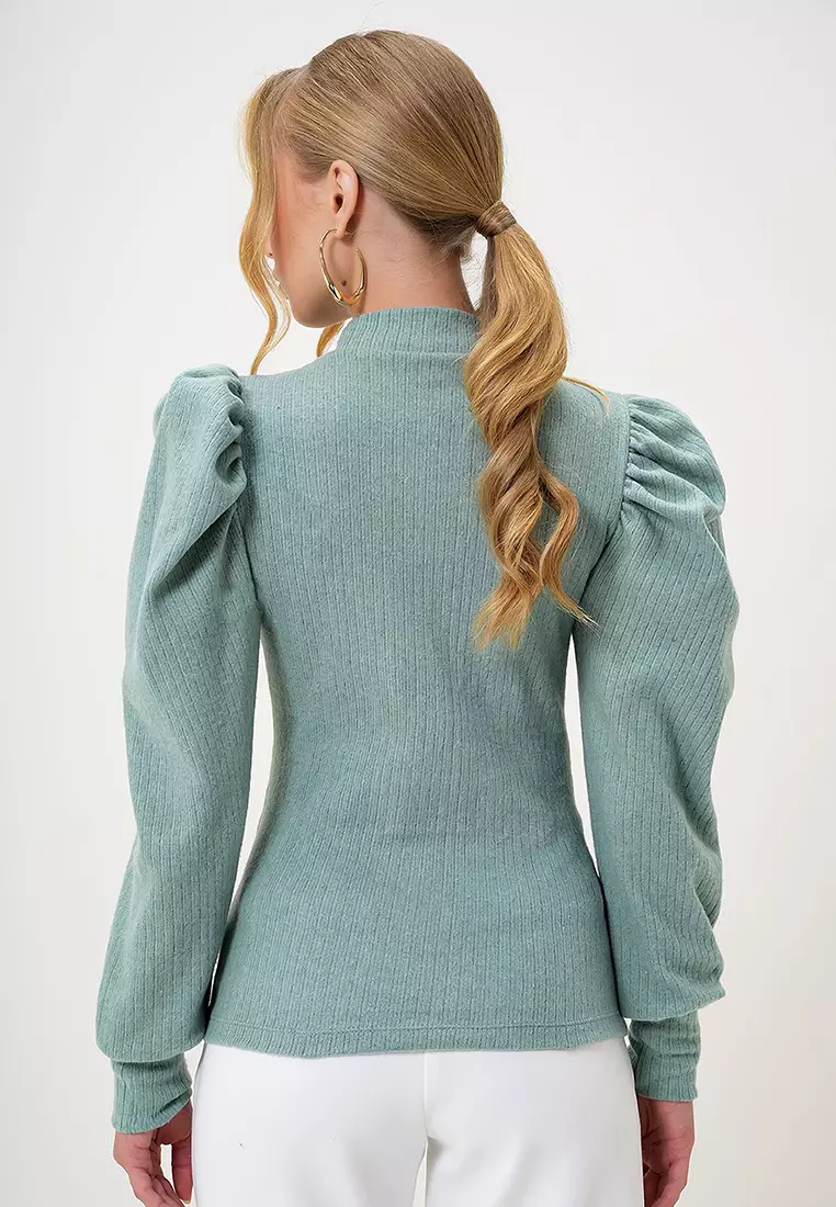 Long Princess Sleeves Top