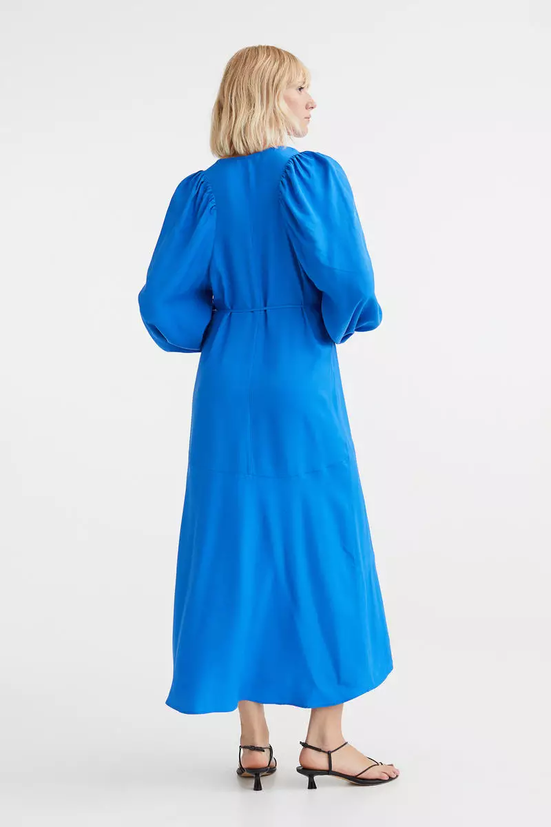 Buy H M Voluminous wrap dress 2024 Online ZALORA Singapore