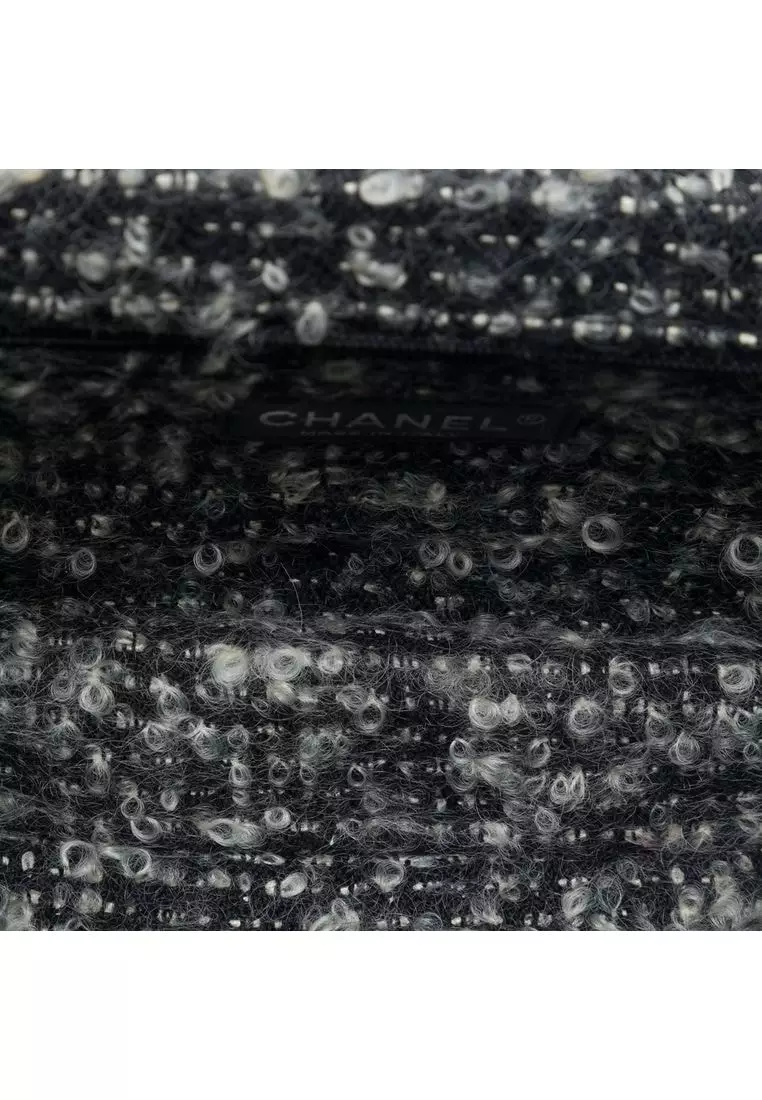 Pre-Loved Chanel Cc Quilted Lambskin Tweedy Flap Color