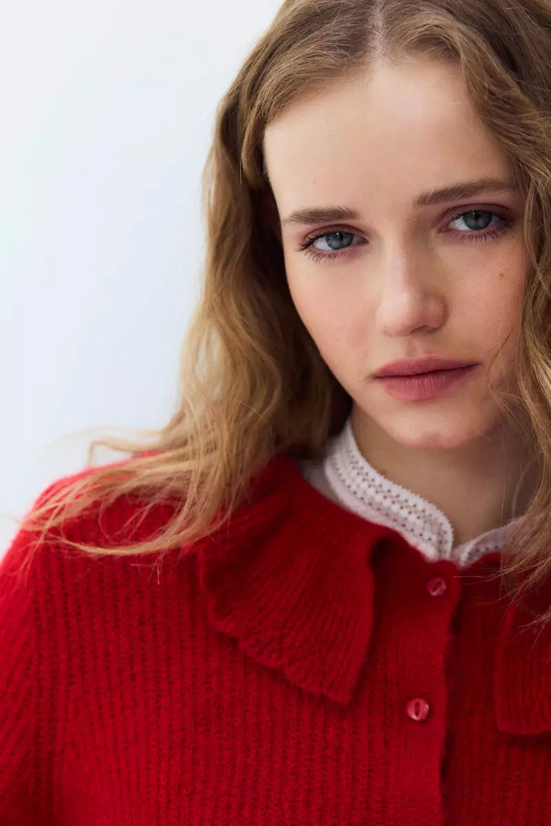 Collared cardigan