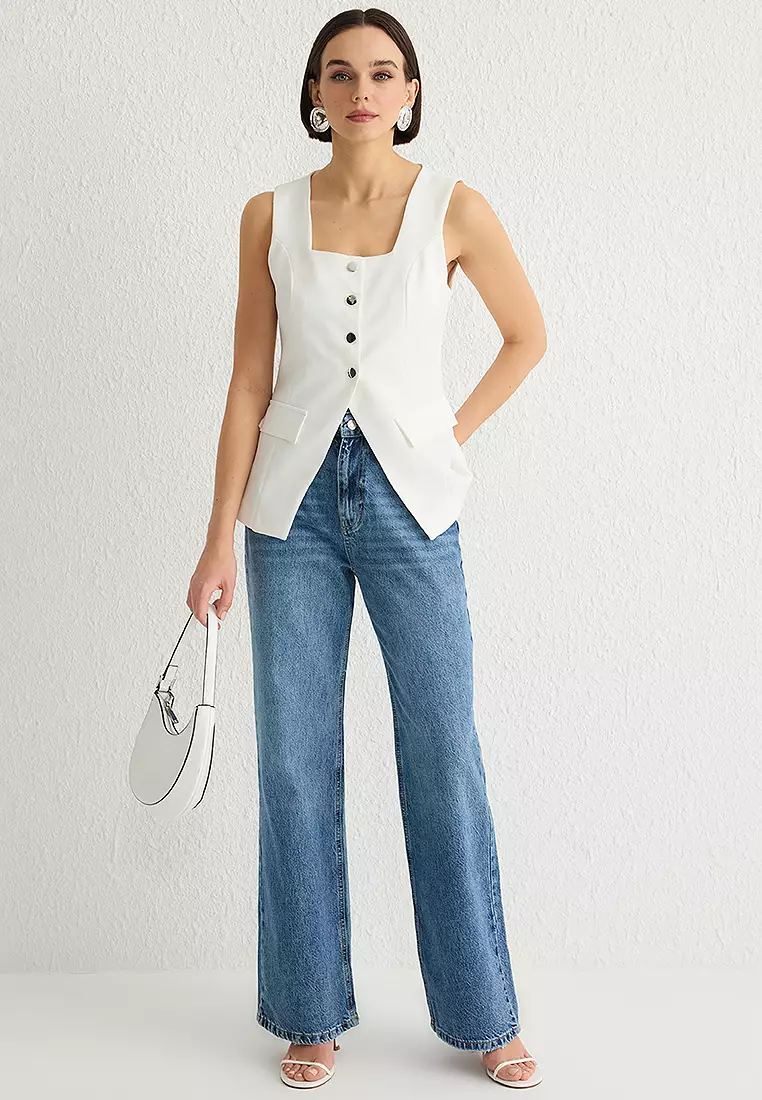 Fitted Square Neck Vest