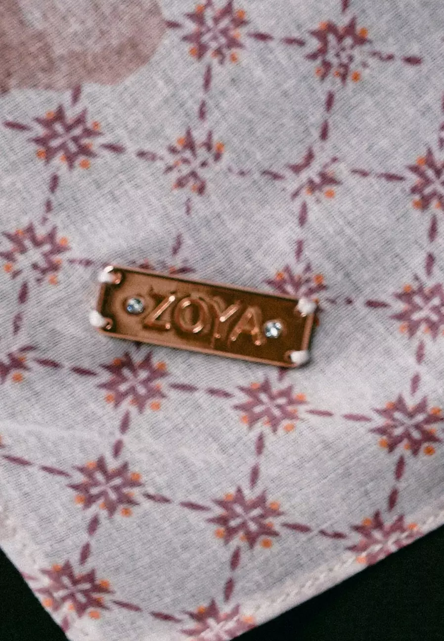 ZETTA Scarf Light Brown - Kerudung Hijab Segiempat Motif - Bahan Voal Premium - Ukuran 115x115